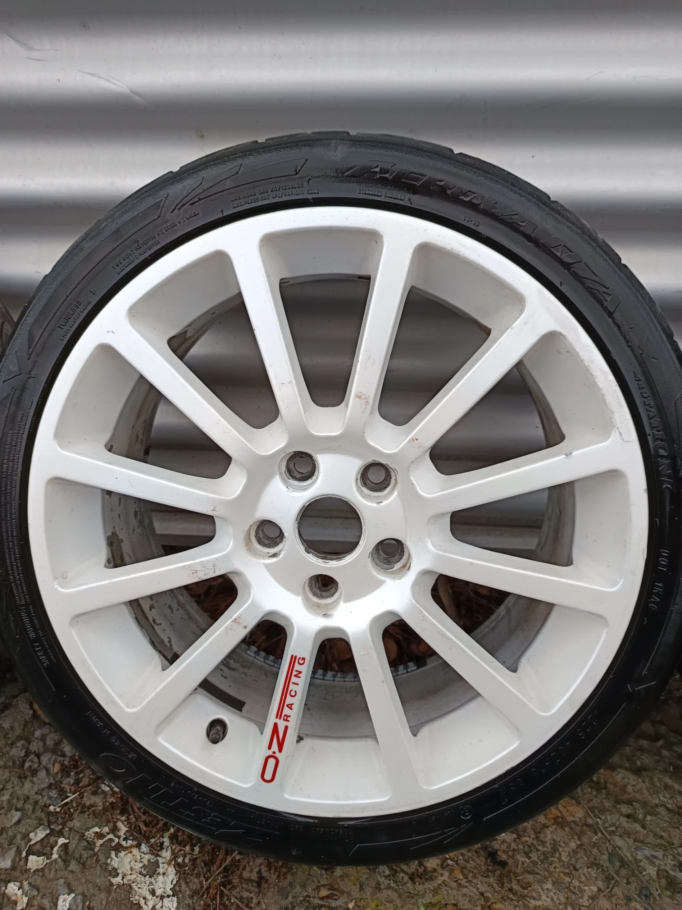    225/40R18  Renault Megane | Mobile.bg   4