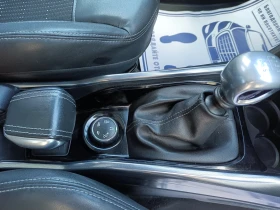 Peugeot 2008 1.6 ALLURE панорама нави, снимка 13
