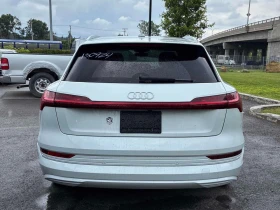 Audi E-Tron * PROGRESSIV * ПАНО * ПОДГРЕВИ * KEYLESS * CARFAX, снимка 4