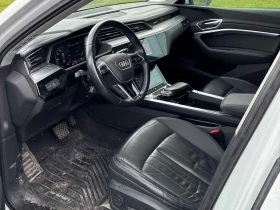 Audi E-Tron * PROGRESSIV * ПАНО * ПОДГРЕВИ * KEYLESS * CARFAX, снимка 5
