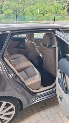 Обява за продажба на Toyota Avensis ~12 500 лв. - изображение 6