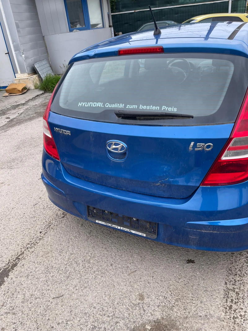 Hyundai I30 1.4, снимка 4 - Автомобили и джипове - 46157947