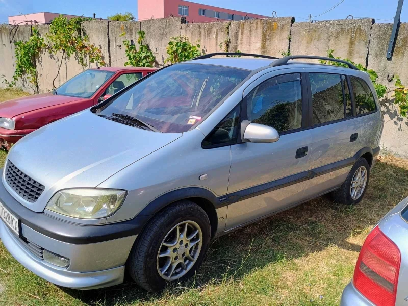 Opel Zafira, снимка 1 - Автомобили и джипове - 46859754