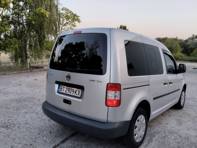 VW Caddy, снимка 7 - Автомобили и джипове - 47221754