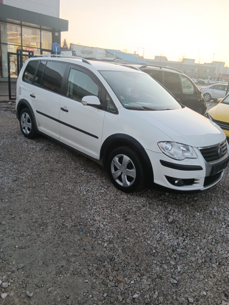 VW Touran 2.0tdi 170кс , снимка 1 - Автомобили и джипове - 48733854