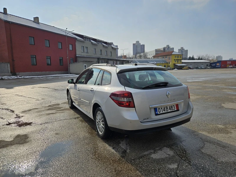 Renault Laguna 1.5 dci 110к.с. Кожа, Нави, ТОП!!! , снимка 4 - Автомобили и джипове - 49285264