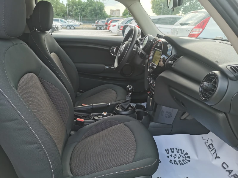 Mini One D 1.5, снимка 14 - Автомобили и джипове - 50749178