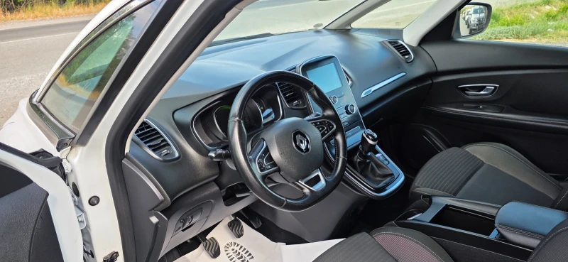Renault Grand scenic 1.5 Dci-Life-7Местен-110hp, снимка 8 - Автомобили и джипове - 50997390