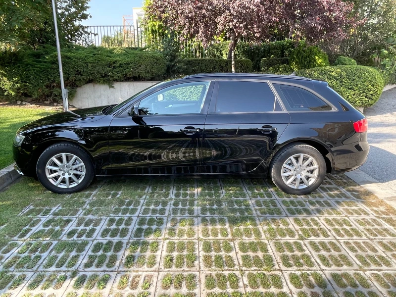 Audi A4 2.0TDI, снимка 4 - Автомобили и джипове - 52393512