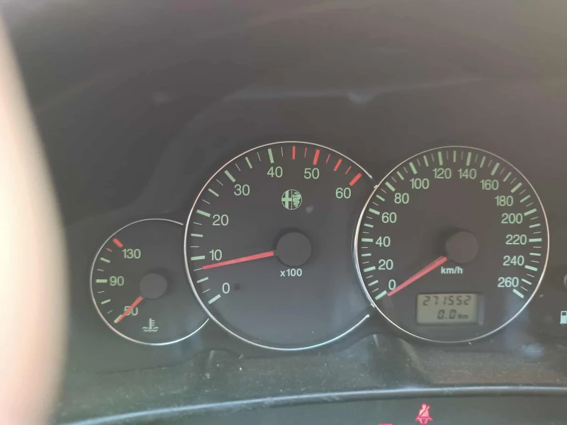 Alfa Romeo 166 2.4 JTD 20V, снимка 10 - Автомобили и джипове - 51775542