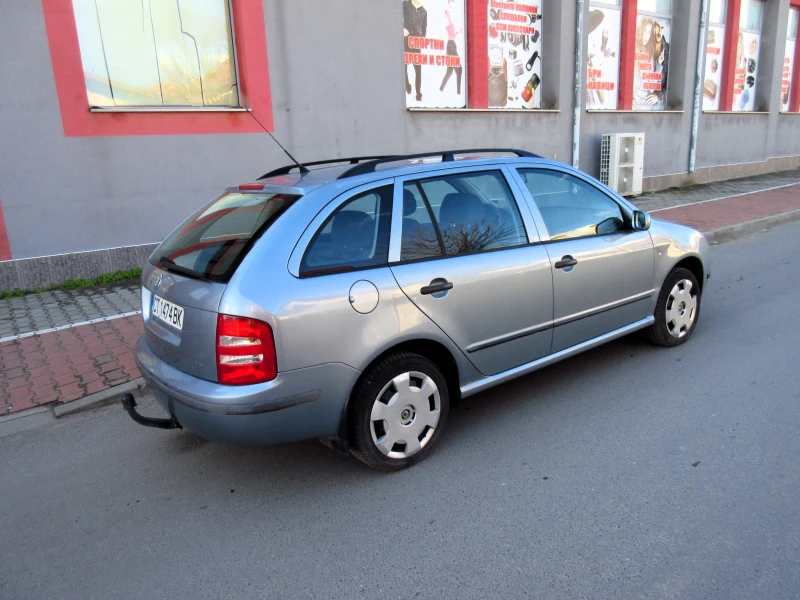 Skoda Fabia 1.9SDI, снимка 4 - Автомобили и джипове - 52919660