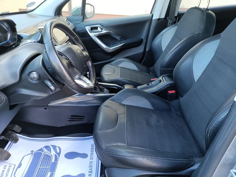 Peugeot 2008 1.6 ALLURE панорама нави, снимка 9 - Автомобили и джипове - 52946621