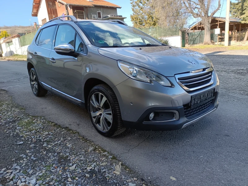 Peugeot 2008 1.6 ALLURE панорама нави, снимка 3 - Автомобили и джипове - 52946621