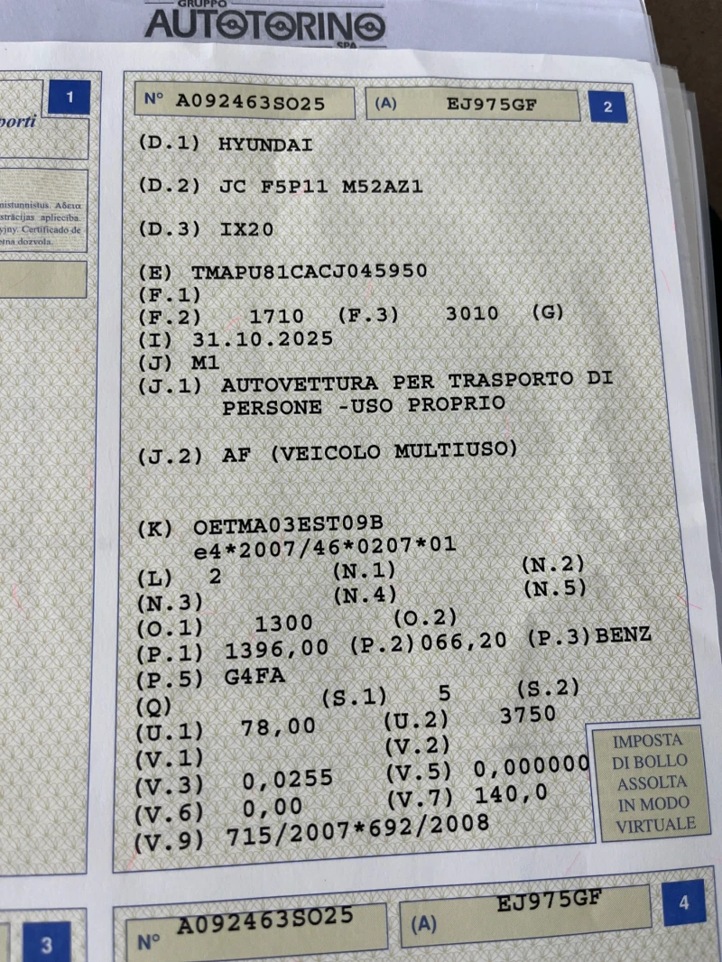 Hyundai Ix20 1.4i 90кс бензин, снимка 16 - Автомобили и джипове - 53242212