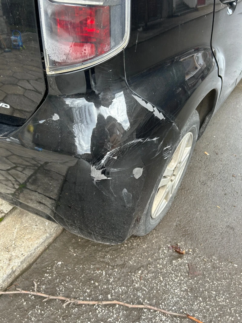 Daihatsu Sirion 1.3 4x4, снимка 9 - Автомобили и джипове - 53392308