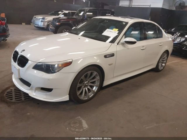 BMW M5 CARFAX АВТО КРЕДИТ  - изображение 3