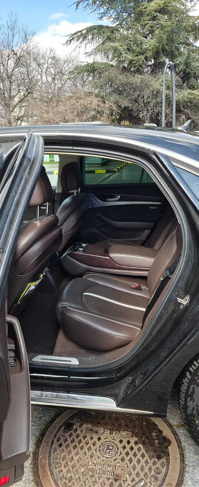 Audi A8 (D4) 4.2 TDI V8 (351 к.с.)   Design Select, снимка 7 - Автомобили и джипове - 54039068
