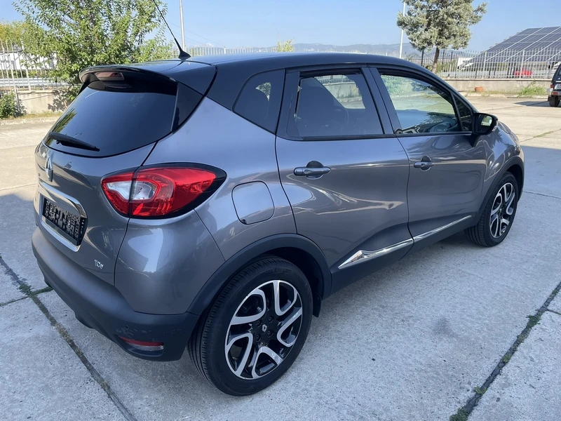 Renault Captur 1.2 120EDC ШВЕЙЦАРИЯ, снимка 4 - Автомобили и джипове - 55688260