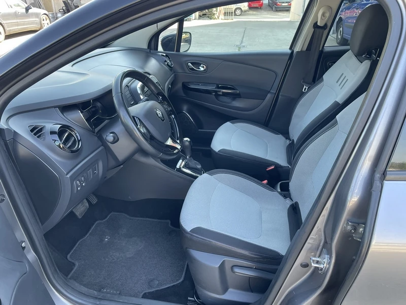Renault Captur 1.2 120EDC ШВЕЙЦАРИЯ, снимка 6 - Автомобили и джипове - 55688260