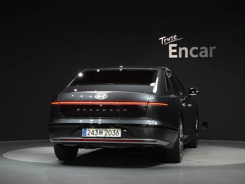 Hyundai Grandeur 2.5 300 hp Automatic, снимка 4 - Автомобили и джипове - 55818200
