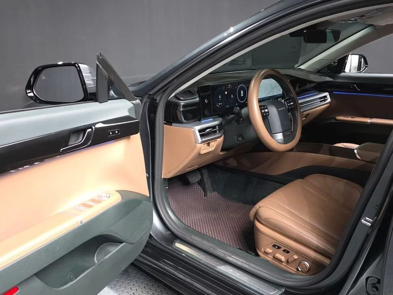 Hyundai Grandeur 2.5 300 hp Automatic, снимка 10 - Автомобили и джипове - 55818200