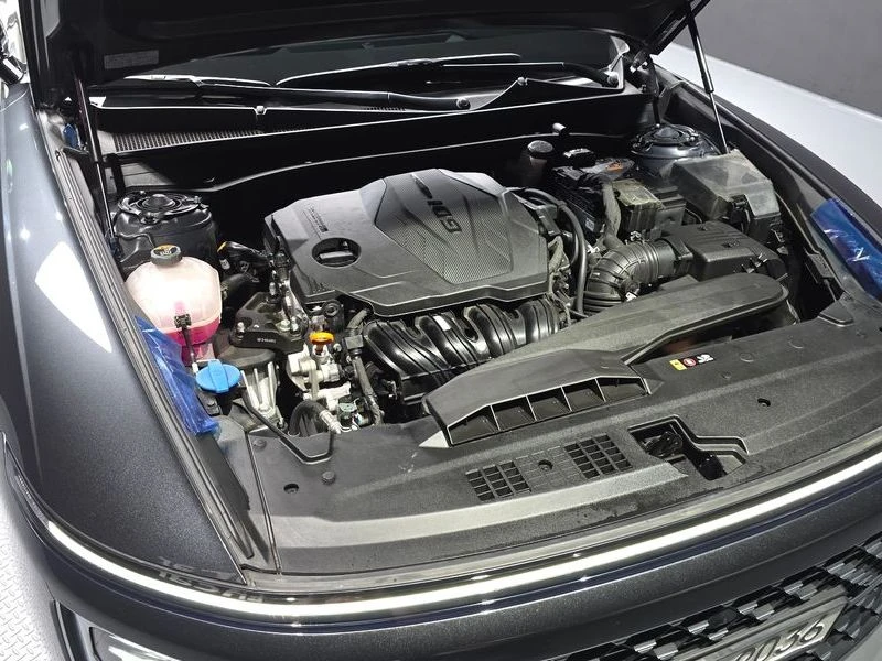Hyundai Grandeur 2.5 300 hp Automatic, снимка 6 - Автомобили и джипове - 55818200