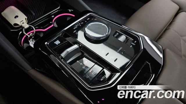BMW 520, снимка 9 - Автомобили и джипове - 56077739
