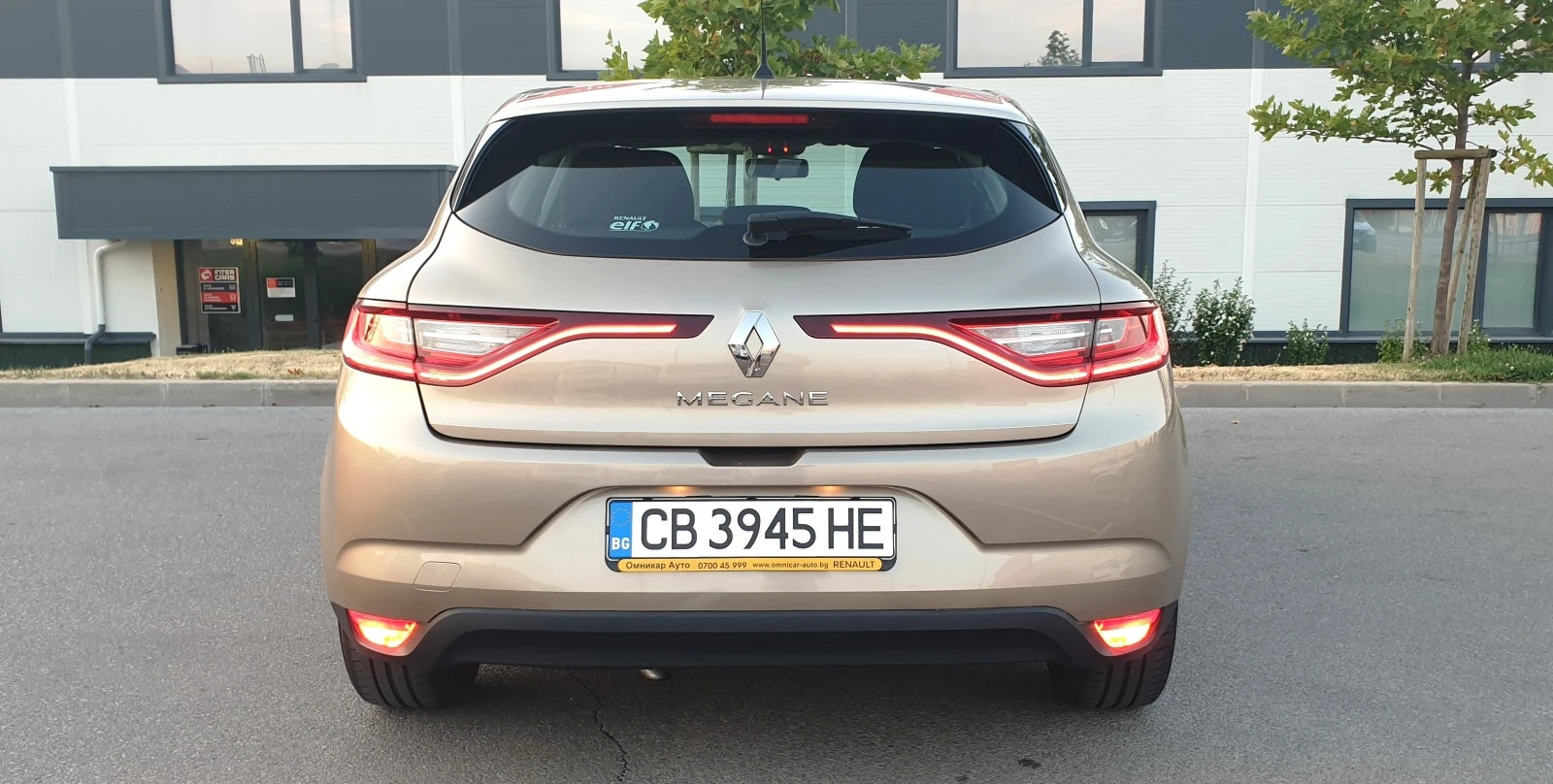 Renault Megane 1.2 Turbo Energy TCe - изображение 10