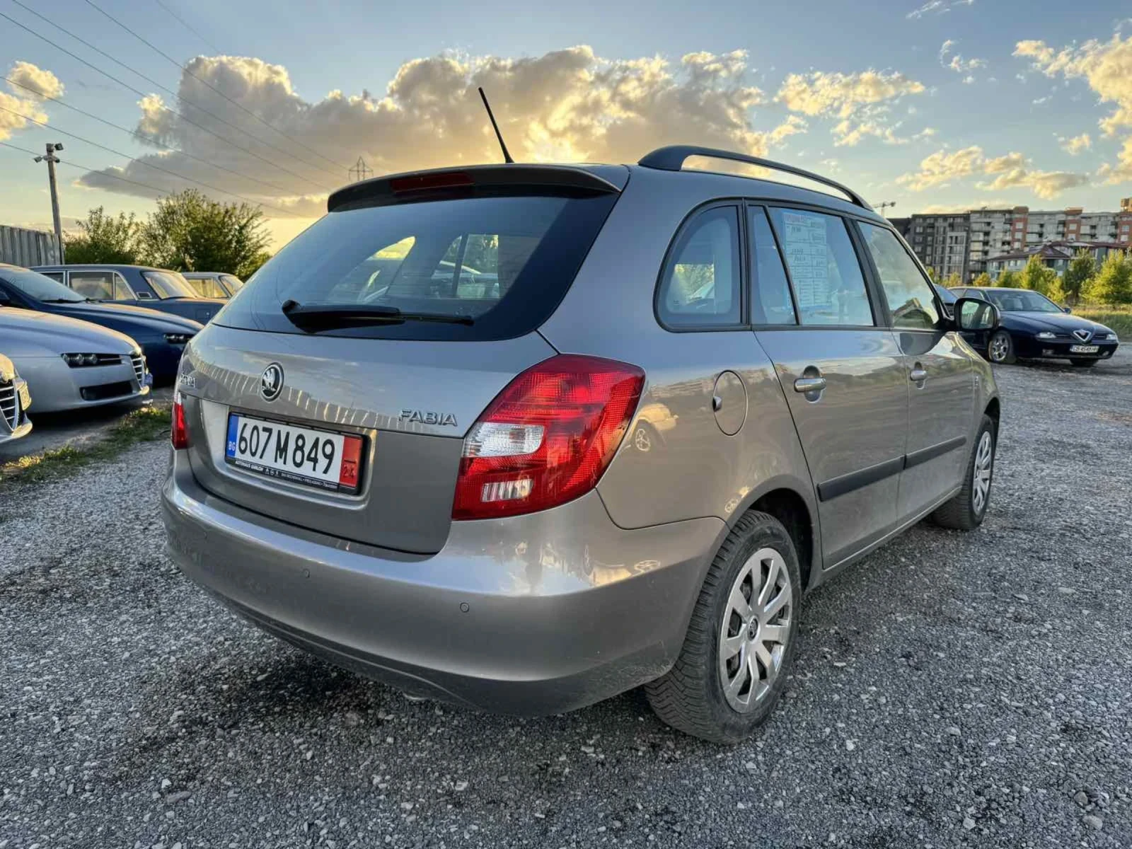 Skoda Fabia 1.2 TSI* EVRO 6b* Germani* Перфектна - изображение 6