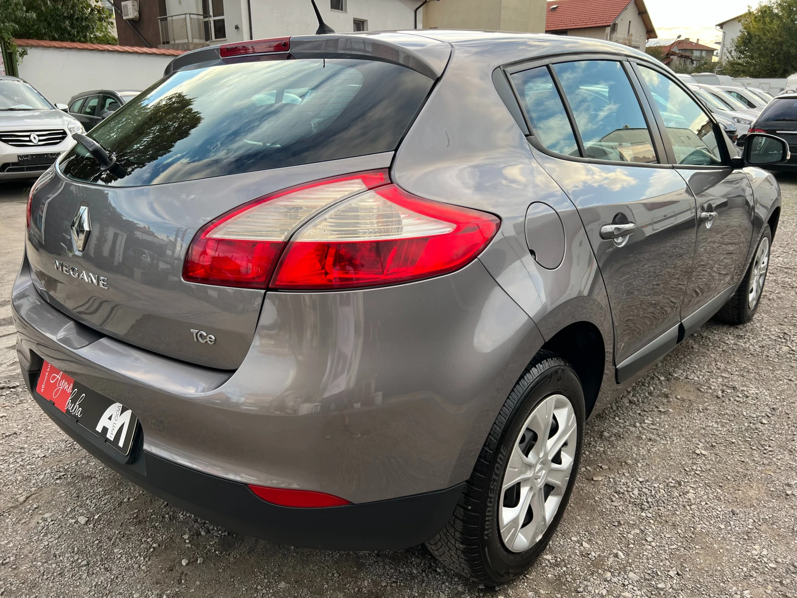 Renault Megane 1.4TCe 130к.с./EURO 5/173669км./Сервизна история/ - изображение 5