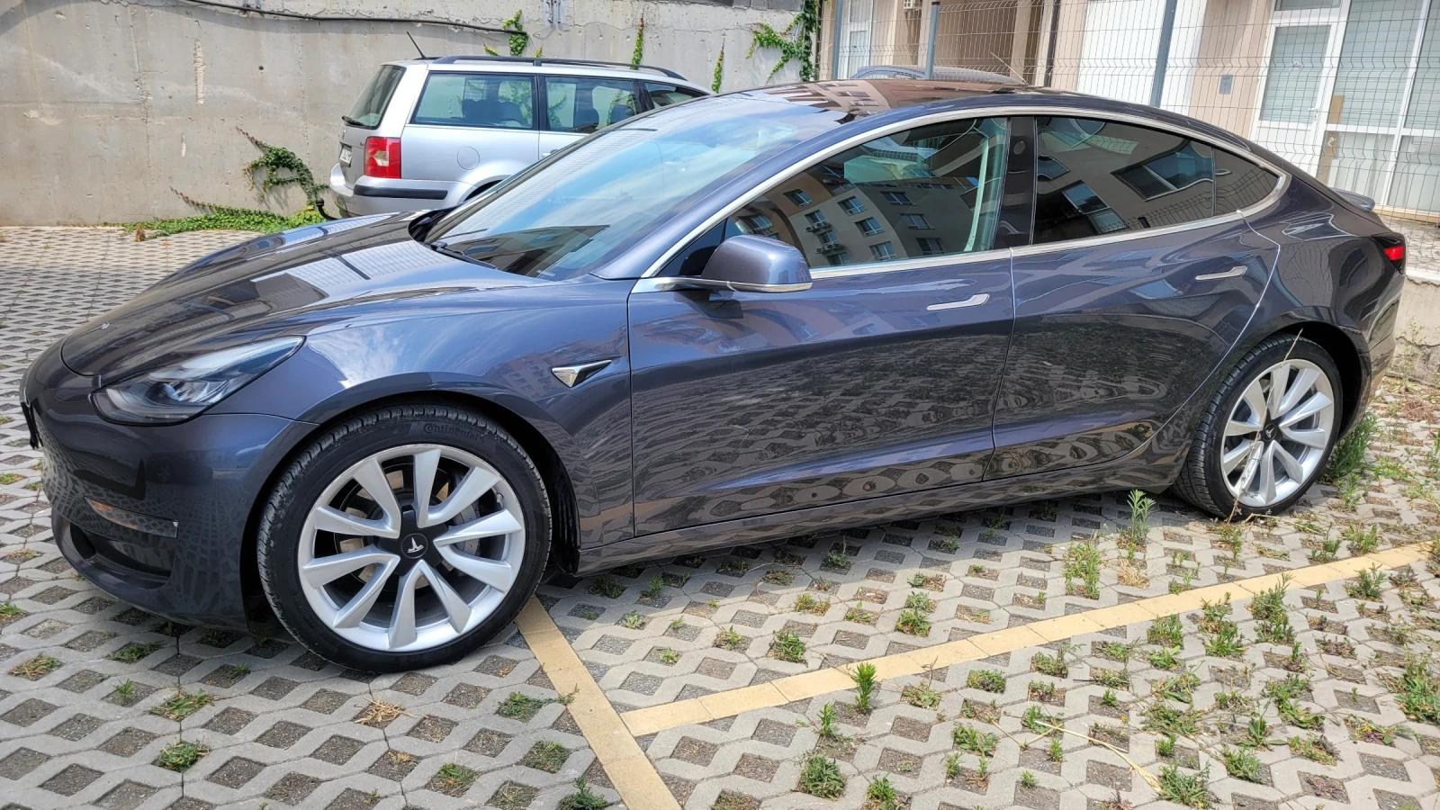 Tesla Model 3 Dual Motor | Mobile.bg — изображение 1