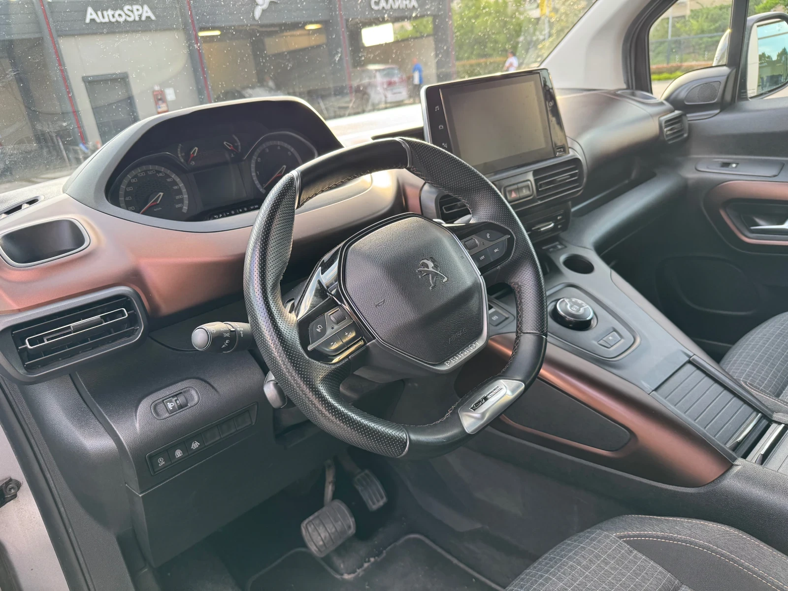 Peugeot Rifter  1.5 BlueHDi GT line EAT8 LONG | Mobile.bg   12