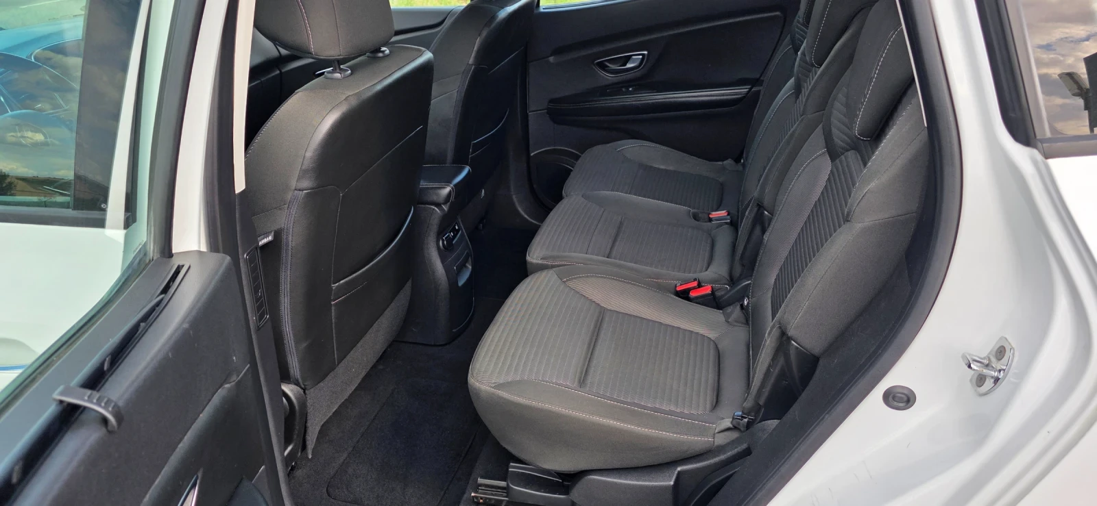 Renault Grand scenic 1.5 Dci-Life-7Местен-110hp - изображение 10