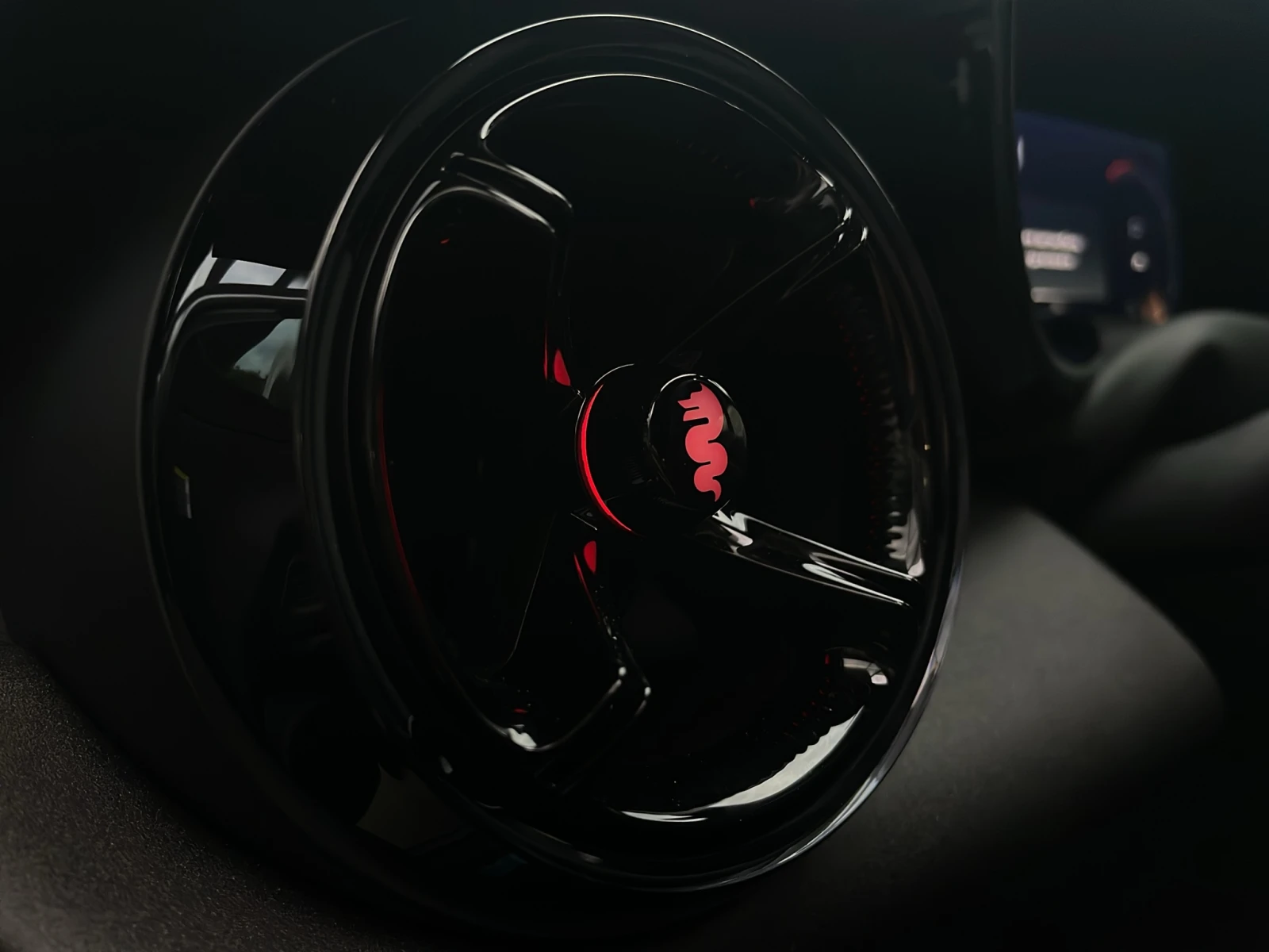 Alfa Romeo Junior JUNIOR SPECIALE IBRIDA 1.2 48V-Hybrid 145HP  | Mobile.bg   15