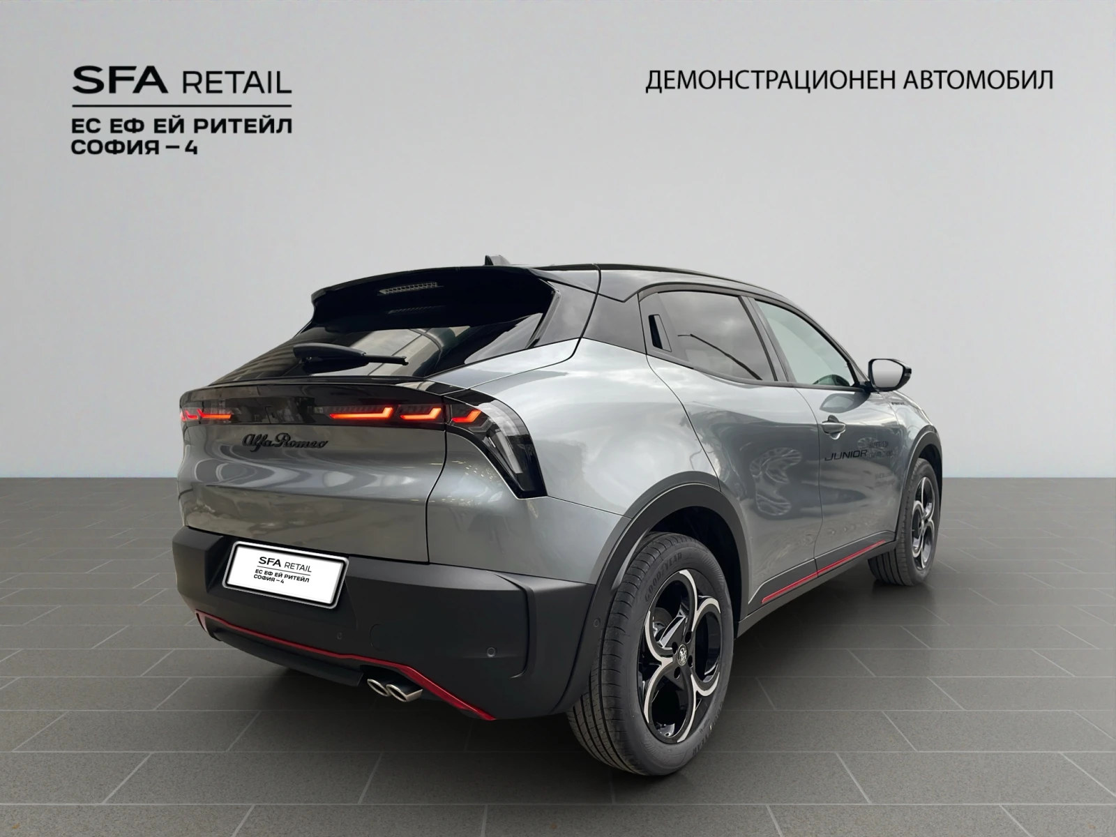 Alfa Romeo Junior JUNIOR SPECIALE IBRIDA 1.2 48V-Hybrid 145HP  - изображение 5