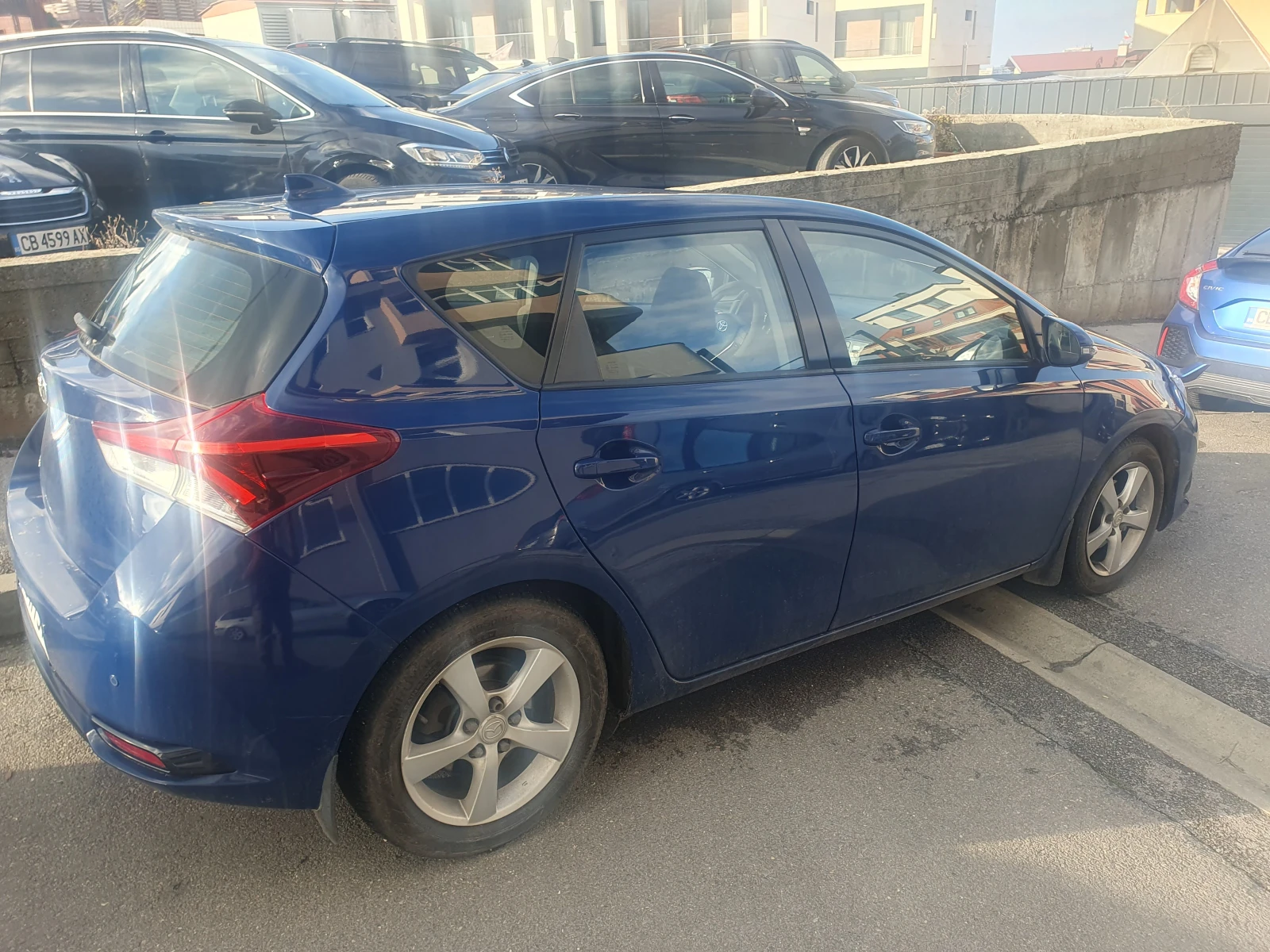 Toyota Auris 1.33VVTI-100K.C-EURO6 - изображение 3