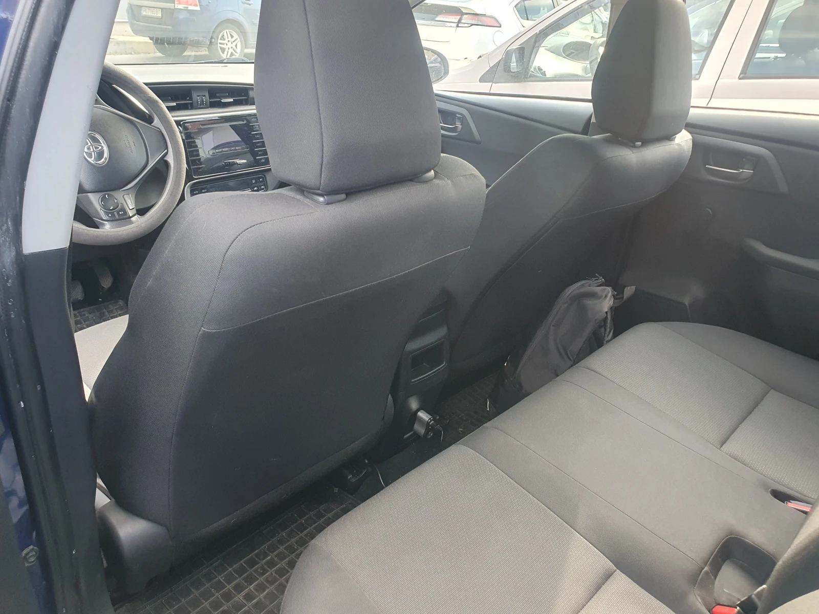 Toyota Auris 1.33VVTI-100K.C-EURO6 - изображение 8