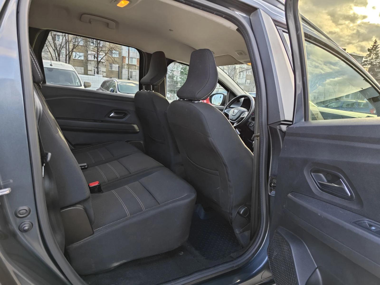 Dacia Jogger 1.0TCe LPG  | Mobile.bg � ����������� 11