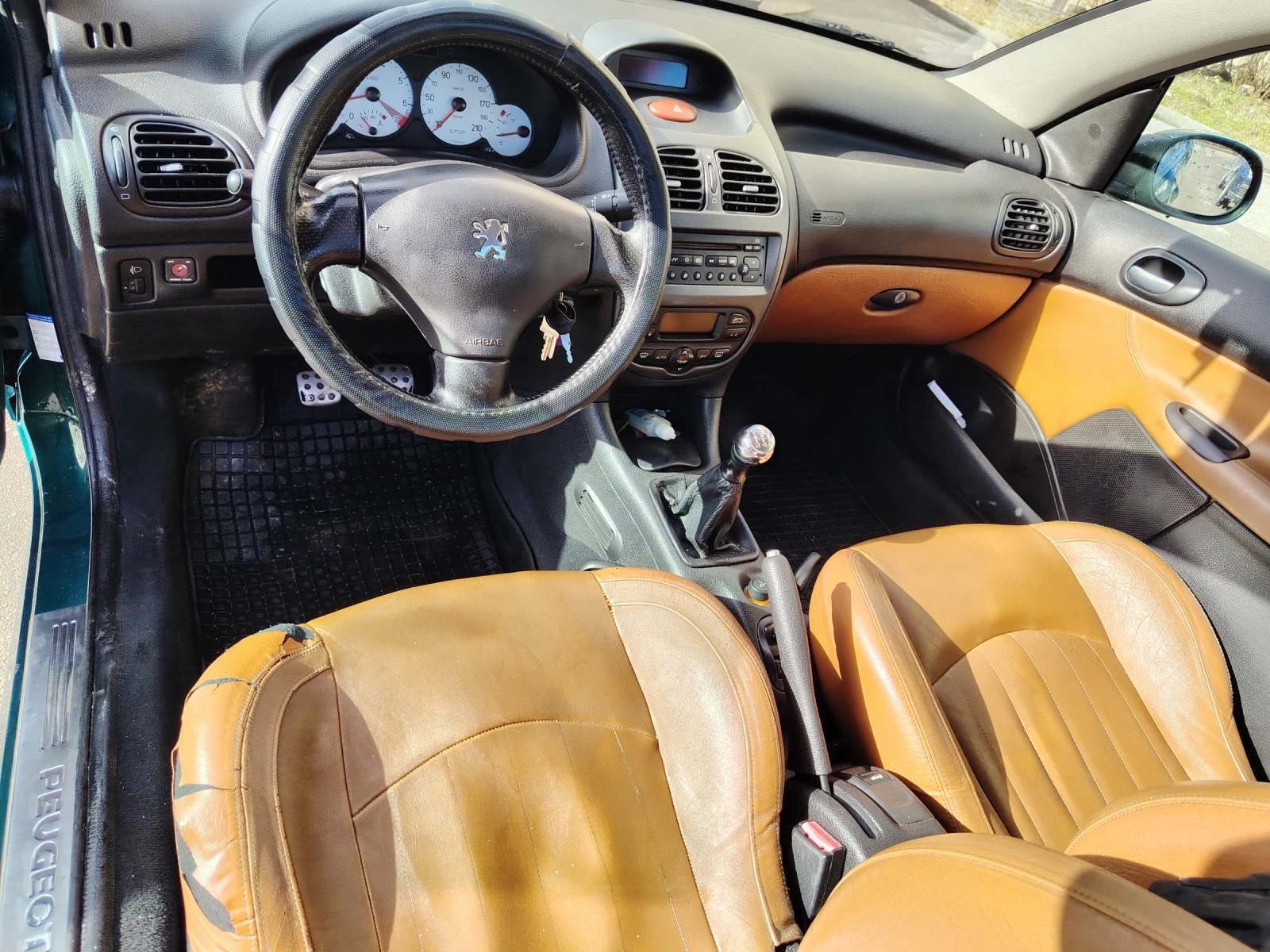 Peugeot 206, снимка 5 - Автомобили и джипове - 53792214