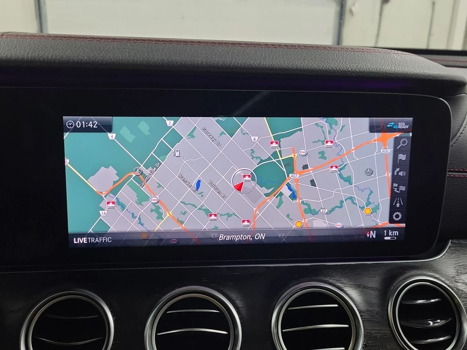 Mercedes-Benz E 53 AMG AMG* Distronic* 360View* Burmester, снимка 11 - Автомобили и джипове - 54073122