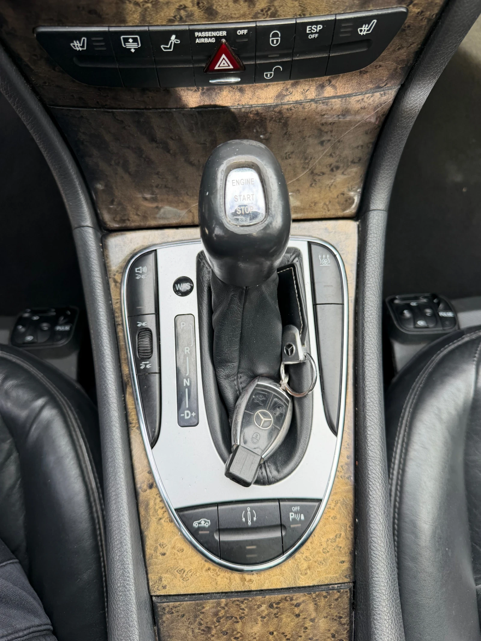 Mercedes-Benz E 270, снимка 11 - Автомобили и джипове - 54125679