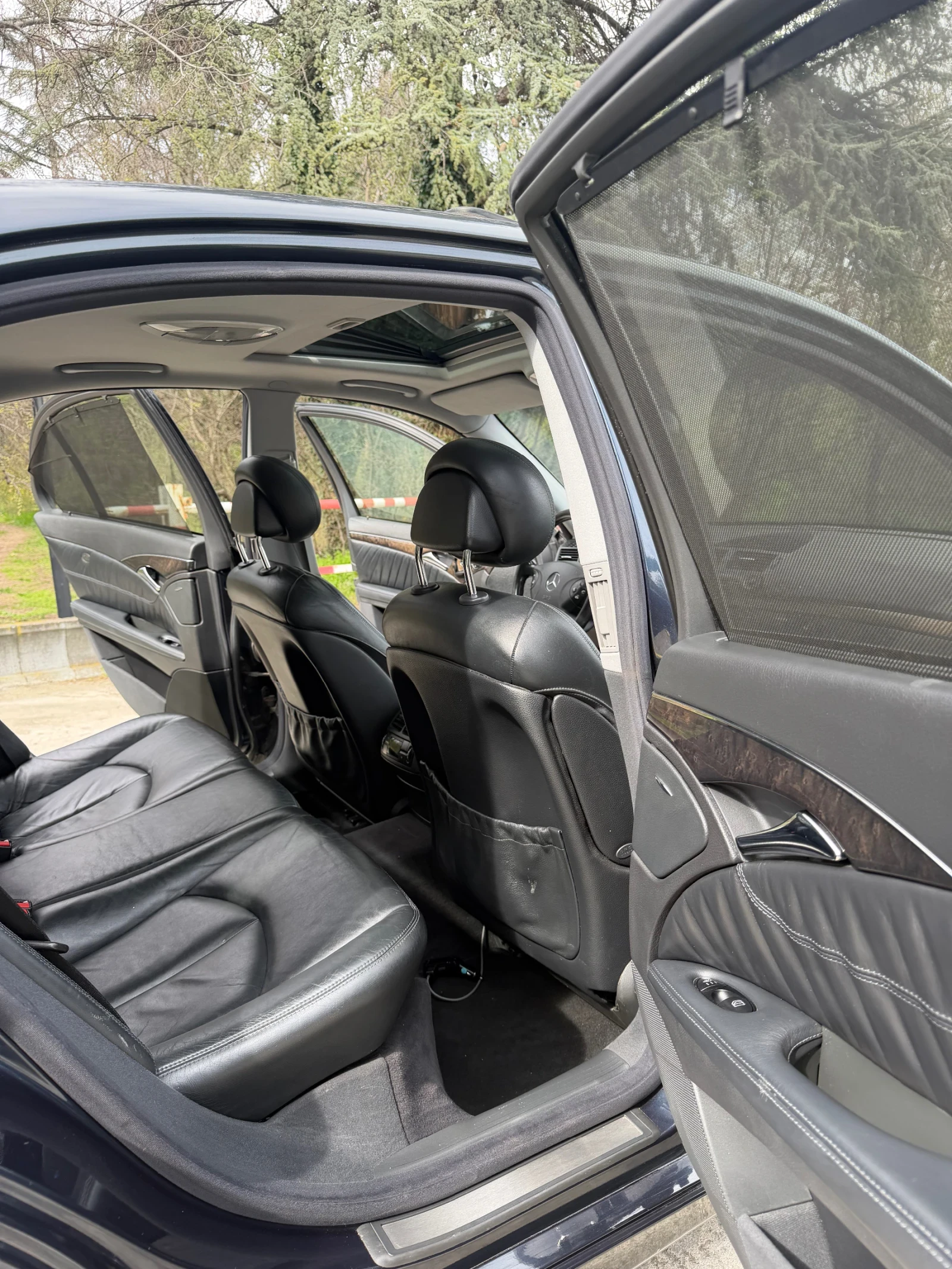 Mercedes-Benz E 270, снимка 9 - Автомобили и джипове - 54125679