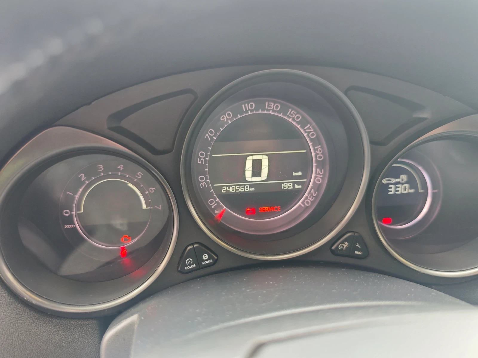 Citroen C4 1.6 e-HDI, снимка 10 - Автомобили и джипове - 54266274