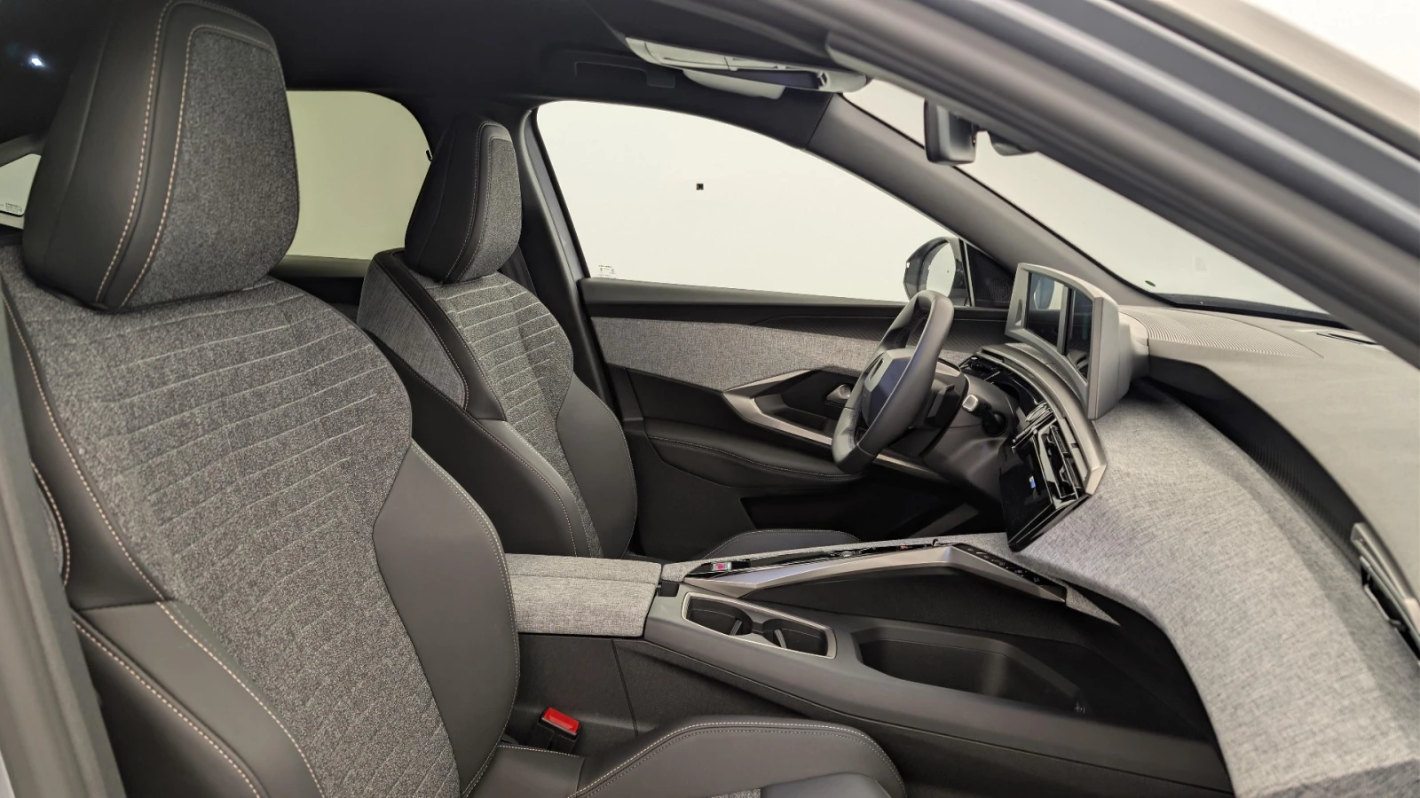 Peugeot 3008 Allure - Hybrid - Полу-кожа - Дистроник - Кийлес, снимка 7 - Автомобили и джипове - 54959715