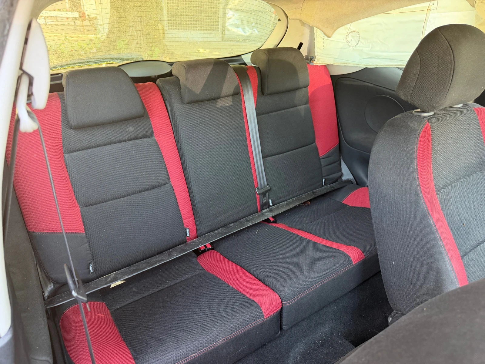 Peugeot 207, снимка 10 - Автомобили и джипове - 54978636