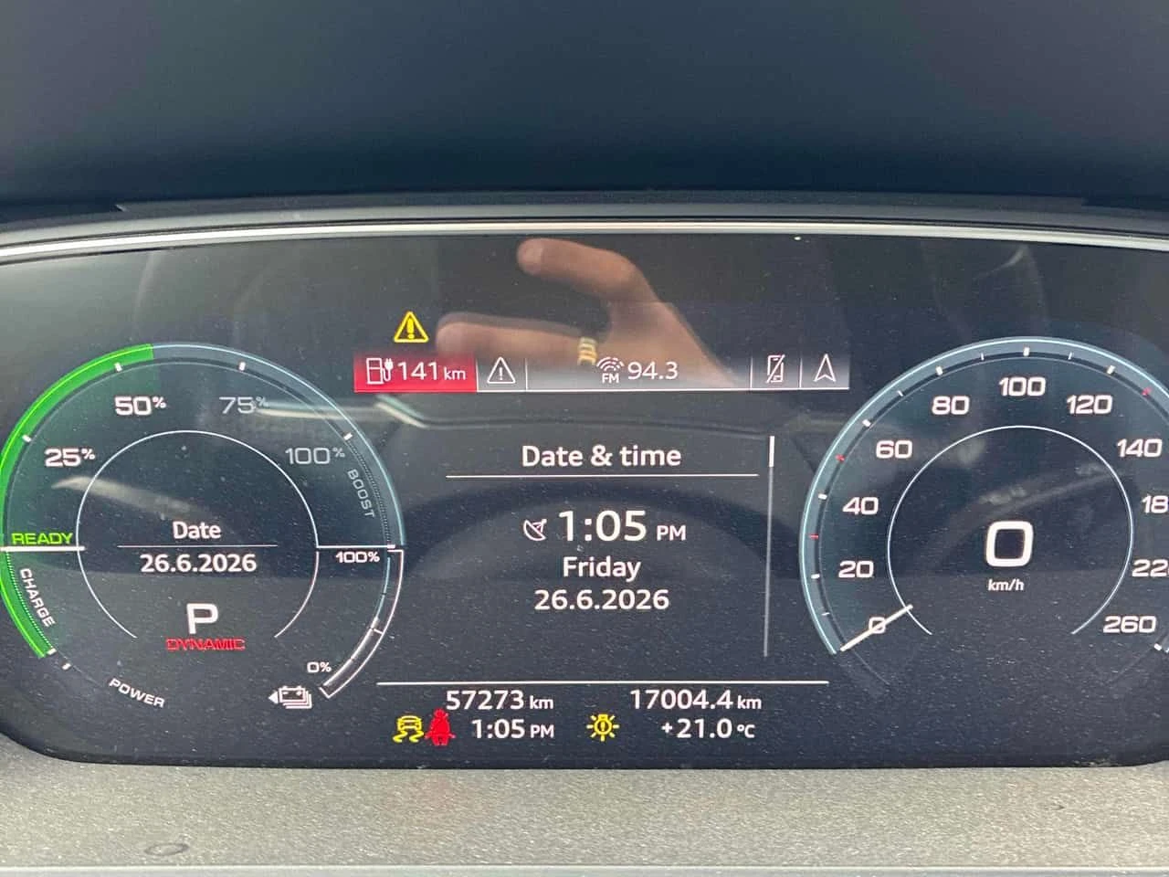 Audi E-Tron * PROGRESSIV * ПАНО * ПОДГРЕВИ * KEYLESS * CARFAX, снимка 8 - Автомобили и джипове - 55074050