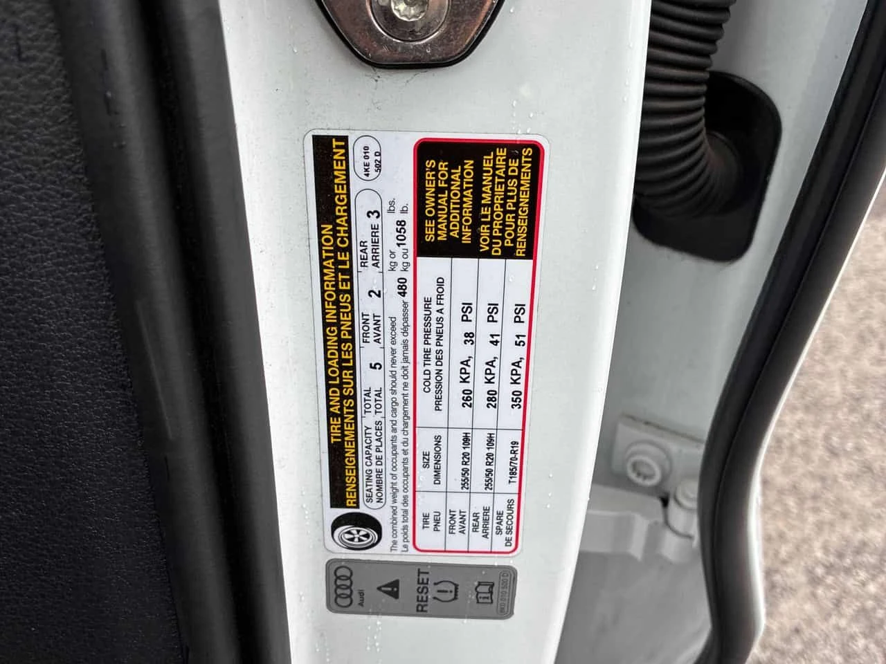 Audi E-Tron * PROGRESSIV * ПАНО * ПОДГРЕВИ * KEYLESS * CARFAX, снимка 12 - Автомобили и джипове - 55074050