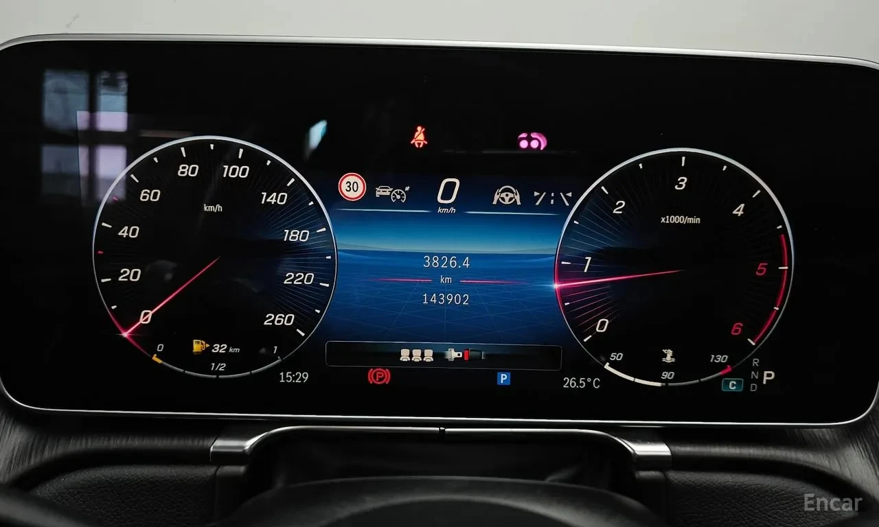 Mercedes-Benz S 400 4MATIC/ОБДУХВАНЕ/ПАНОРАМА/360/HUD, снимка 8 - Автомобили и джипове - 55941093