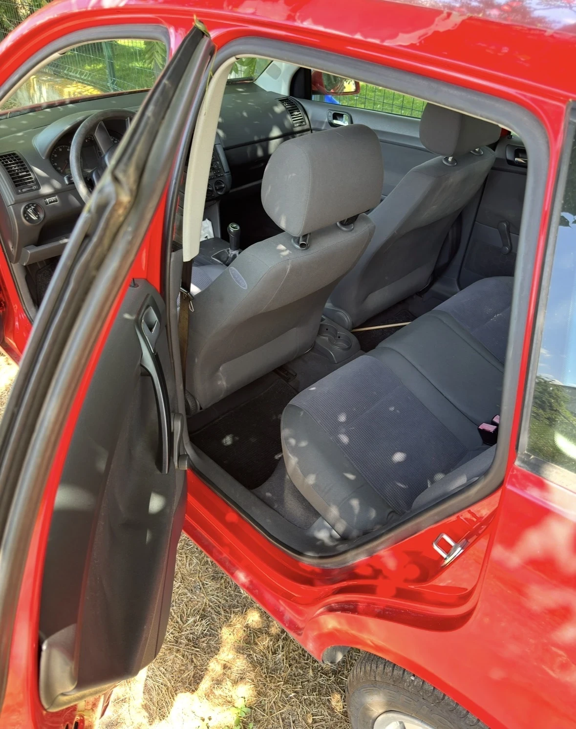 VW Polo, снимка 5 - Автомобили и джипове - 55956878