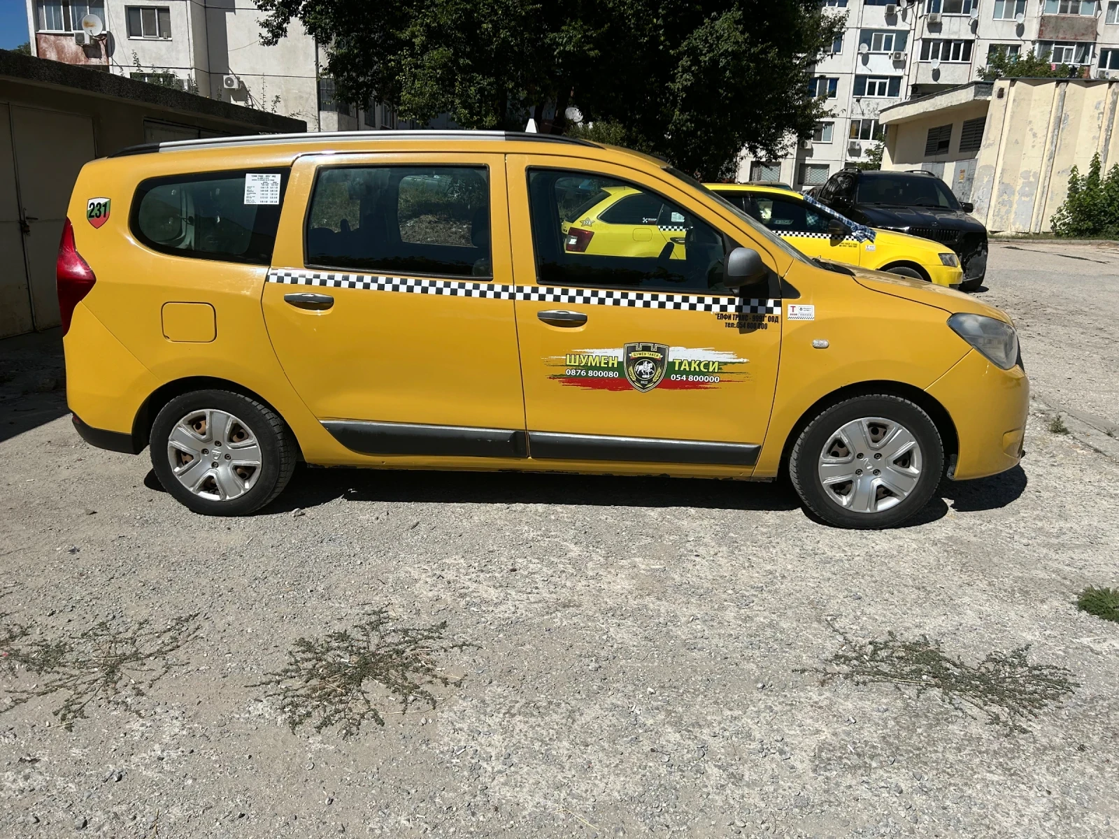 Dacia Lodgy 1.6i LPG, снимка 6 - Автомобили и джипове - 56020674
